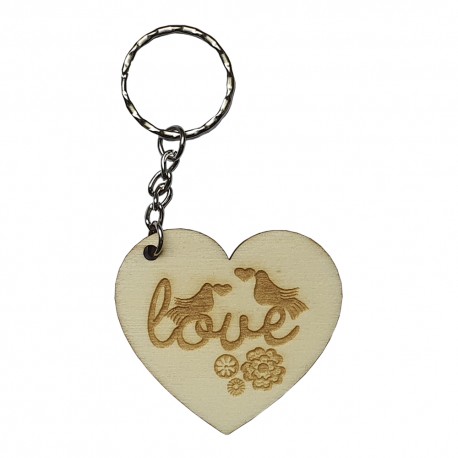 Portachiavi personalizzato in vero legno naturale a forma di cuore inciso